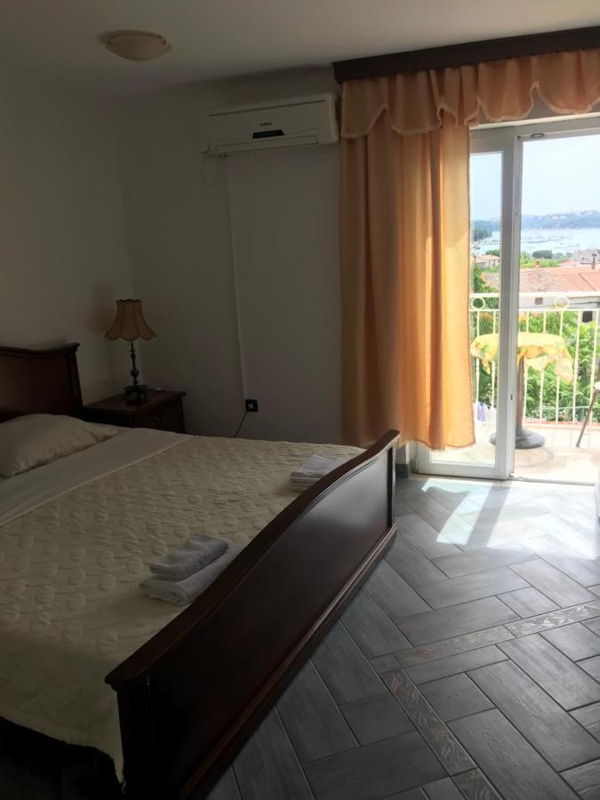 Rooms Laura Медулин Экстерьер фото