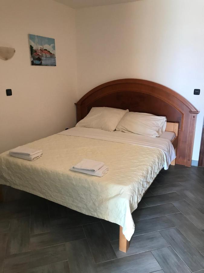 Rooms Laura Медулин Экстерьер фото