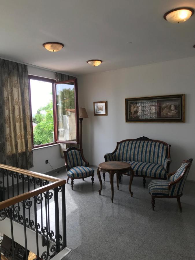 Rooms Laura Медулин Экстерьер фото