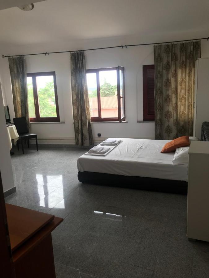 Rooms Laura Медулин Экстерьер фото